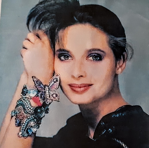 Meet your Posher, Wendy Gell - Picture 4 of 8